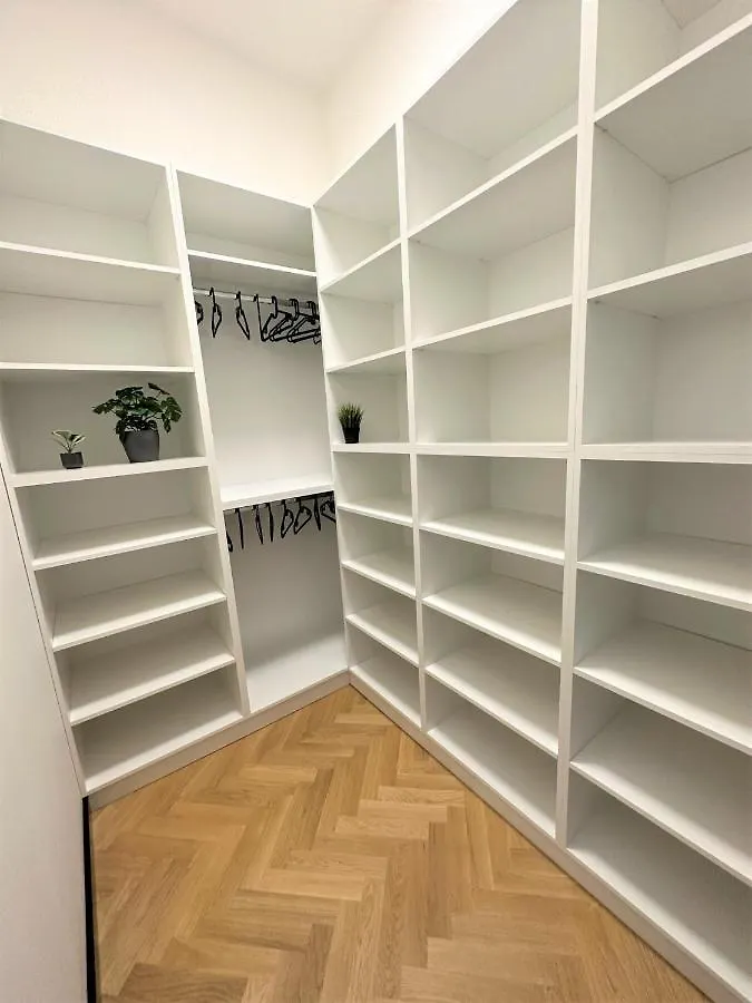 Apartment Luxury 100M2 Loft Design-Apartment At Wawel + Netflix Krakow Poland