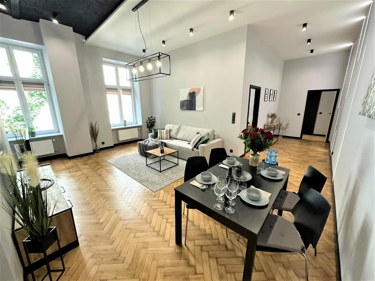 Luxury 100M2 Loft Design-Apartment At Wawel + Netflix Krakow Apartment